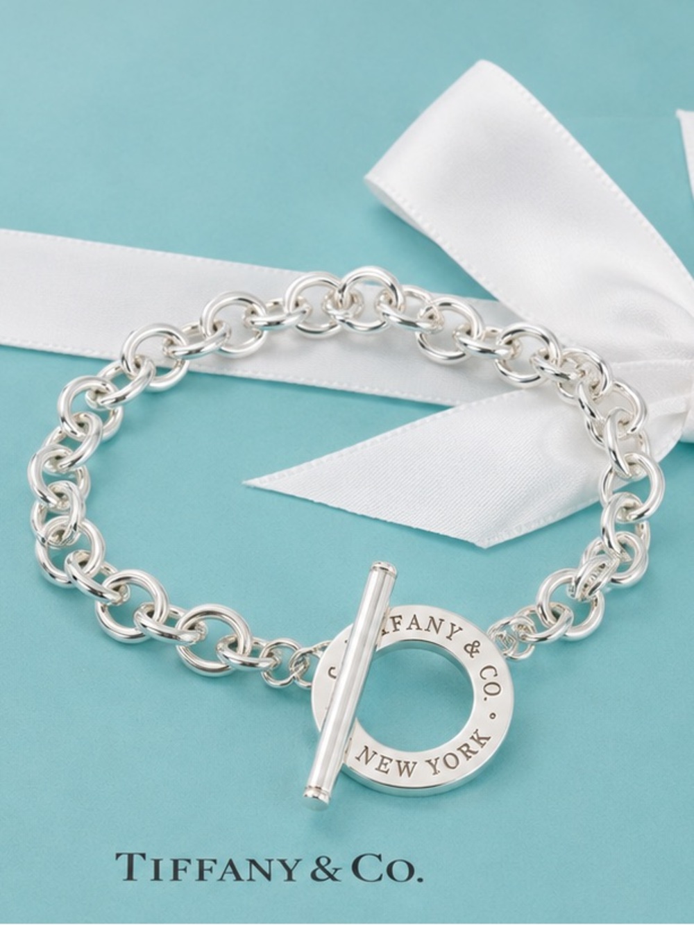 Authenticated Tiffany & Co Toggle Bracelet Charm Silver Return to Tiffany 7.75”